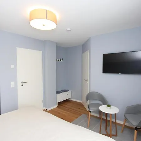 Blauwasser Luv Zingst